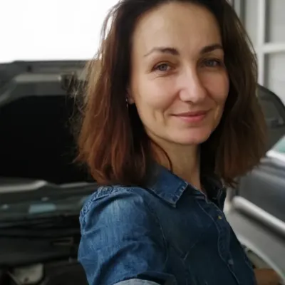 Тёплая Аня